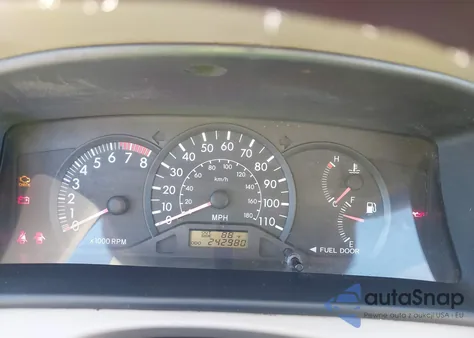 2003 Toyota Corolla Ce z USA, uszkodzony, nr VIN JTDBR32E032014854